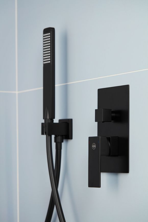 Душова система прихованого монтажу KFA ARMATURA LOGON BLACK 5139-501-81 - 5139-501-81