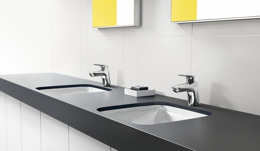 Змішувач для раковини HANSGROHE Logis 70 хром 71070000 з донним клапаном - 71070000