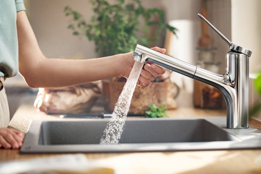 Змішувач кухонний HANSGROHE Zesis M33 150 EcoSmart з витяжним виливом 2jet 74810000 хром - 74810000