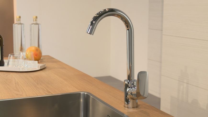 Смеситель для кухонной мойки HANSGROHE Logis 260 хром 71835000 - 71835000