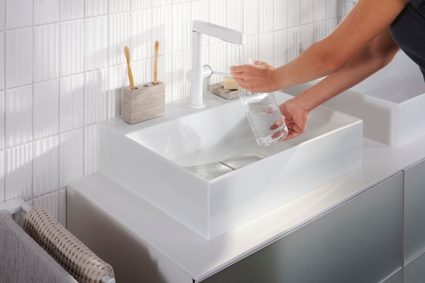 Смеситель для раковины HANSGROHE Finoris 230 2jet выдвижной излив Matt White 76063700 белый матовый с д/к push-open - 76063700