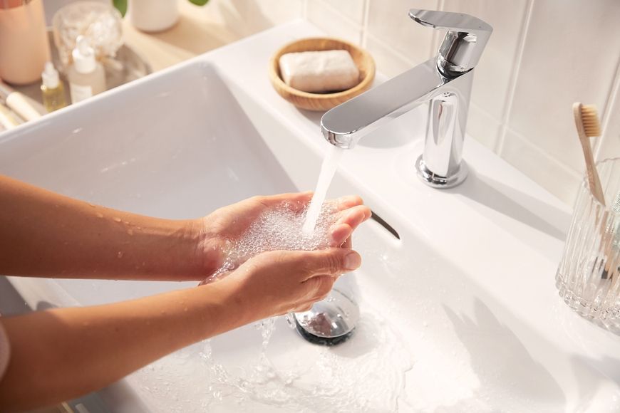 Смеситель для раковины HANSGROHE Rebris S 110 CoolStart хром 72520000 - 72520000