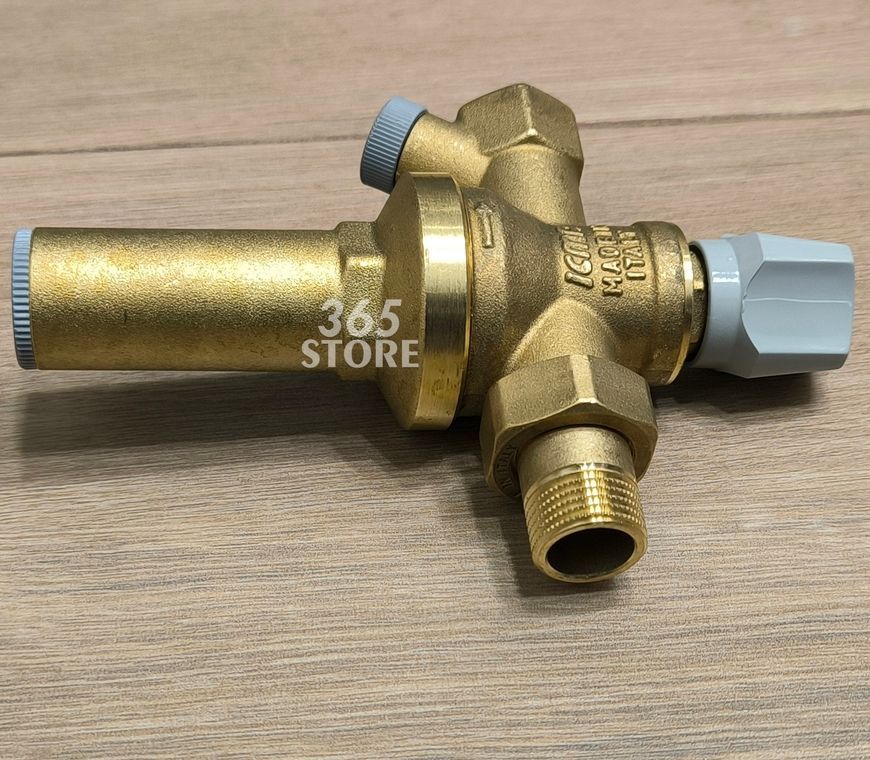 Автоматичний підживлювальний клапан Icma 1/2" ЗВ латунь №249 91249AD05