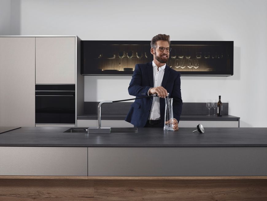 Змішувач для кухонної мийки HANSGROHE Aquno Select M81 250 2jet з витяжним виливом Sbox 73830000 хром - 73830000