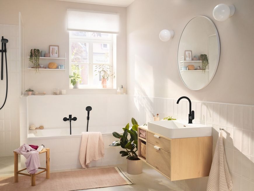 Смеситель для раковины HANSGROHE Rebris S 210 поворотный черный матовый 72536670 с донным клапаном - 72536670