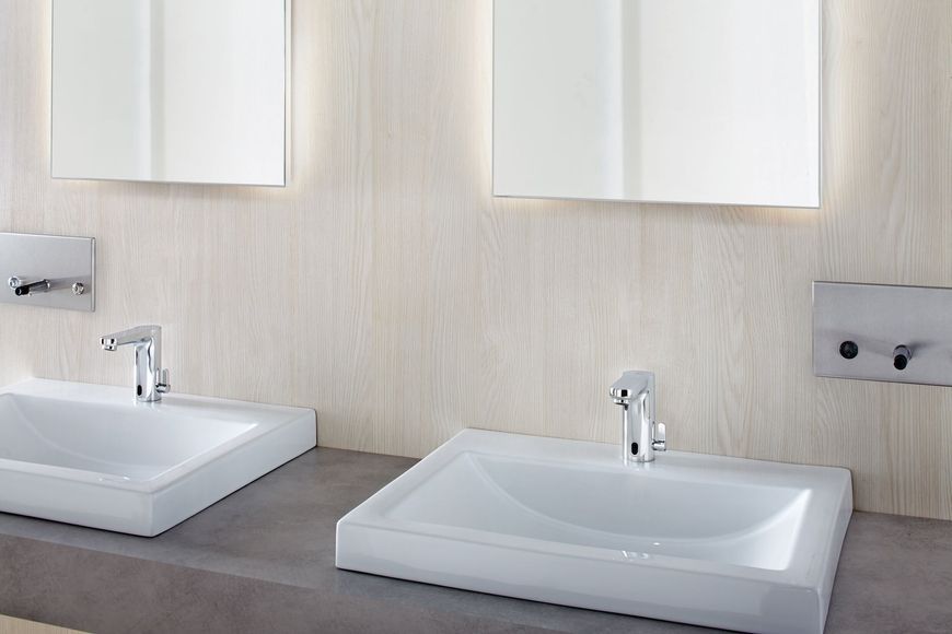 Смеситель для умывальника GROHE Eurosmart Cosmopolitan E 36327001 бесконтактный - 36327001