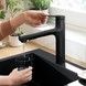 Смеситель кухонный HANSGROHE Zesis M33 160 с вытяжным изливом 2jet sBox lite 74804670 черный матовый - 74804670 - 3