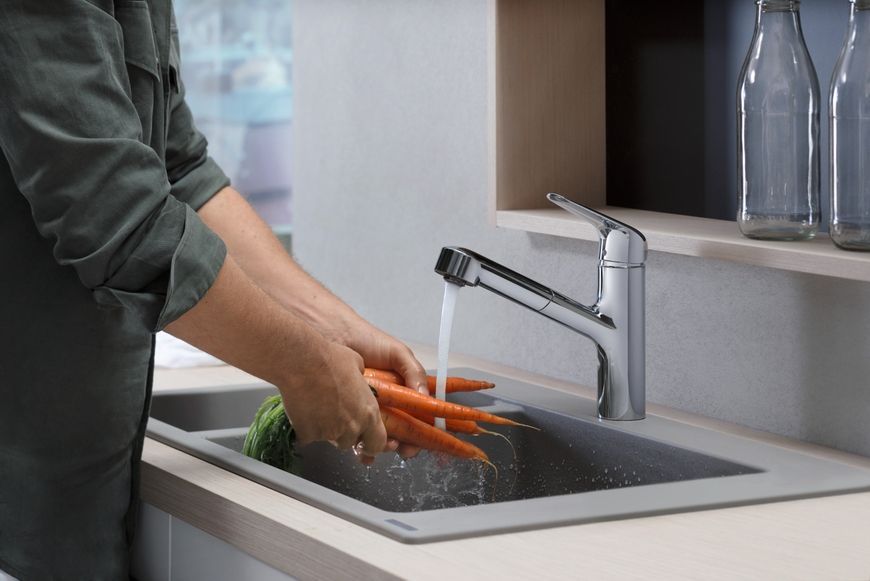 Змішувач для кухонної мийки HANSGROHE Focus M42 150 1jet з висувним виливом Chrome 71814000 хром - 71814000