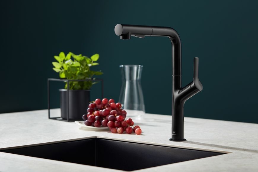 Смеситель для кухни KFA ARMATURA DUERO DESIGN BLACK с выдвижным изливом 6623-220-81 - 6623-220-81