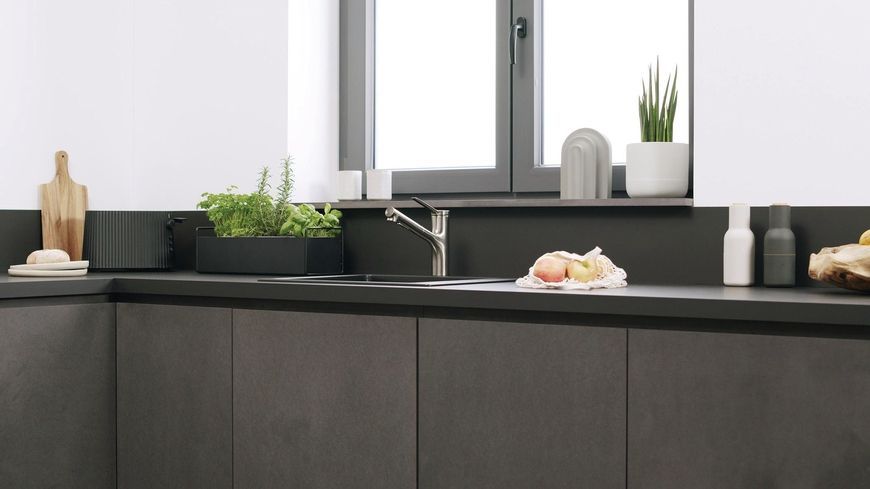 Змішувач кухонний HANSGROHE Zesis M33 150 з витяжним виливом 2jet 74800800 нержавіюча сталь - 74800800