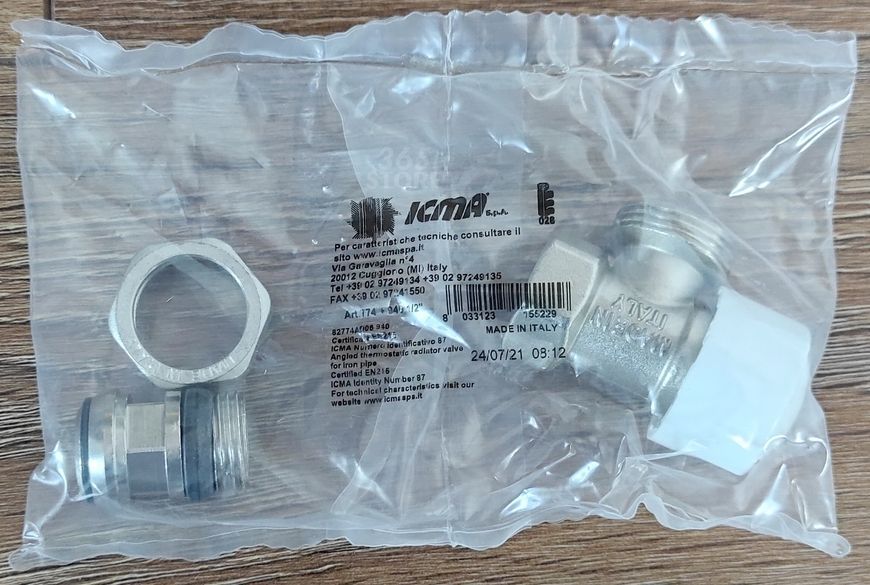 Кран (вентиль) радиаторный Icma угловой терморегулирующий (28х1,5) 1/2" №774 - 82774AD06