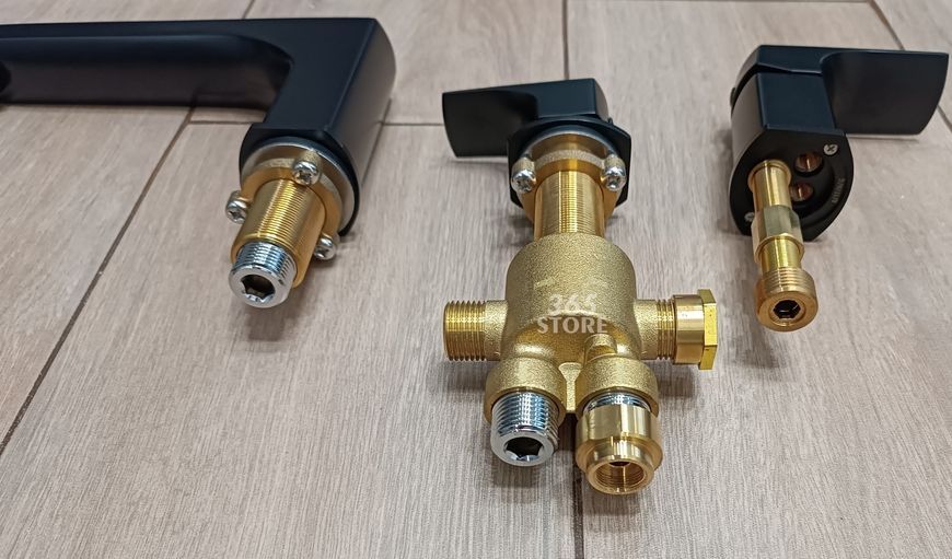 Змішувач з монтажем на борт ванни KFA ARMATURA MOKAIT BLACK 5535-210-81 - 5535-210-81