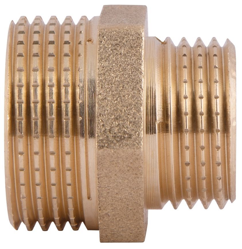 Ниппель латунный SD Plus 1/2"х3/4" редукционный SD4081520